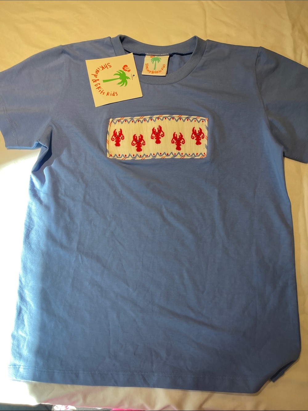 NWT Shrimp & Grits  Blue Short Sleeve Kids Tee with Red Lobster Smock size 8